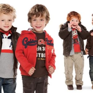 Fardo de ropa de invierno de niño premium